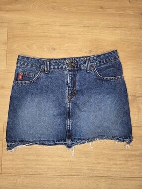 Mudd Jeans Y2K Denim Mini Skirt Distressed Raw Hem Size 7